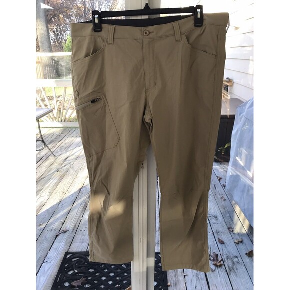 Eddie Bauer Men's Tech Pant 40 X 30 Nylon And Spandex Pockets Khaki EUC - Picture 1 of 6